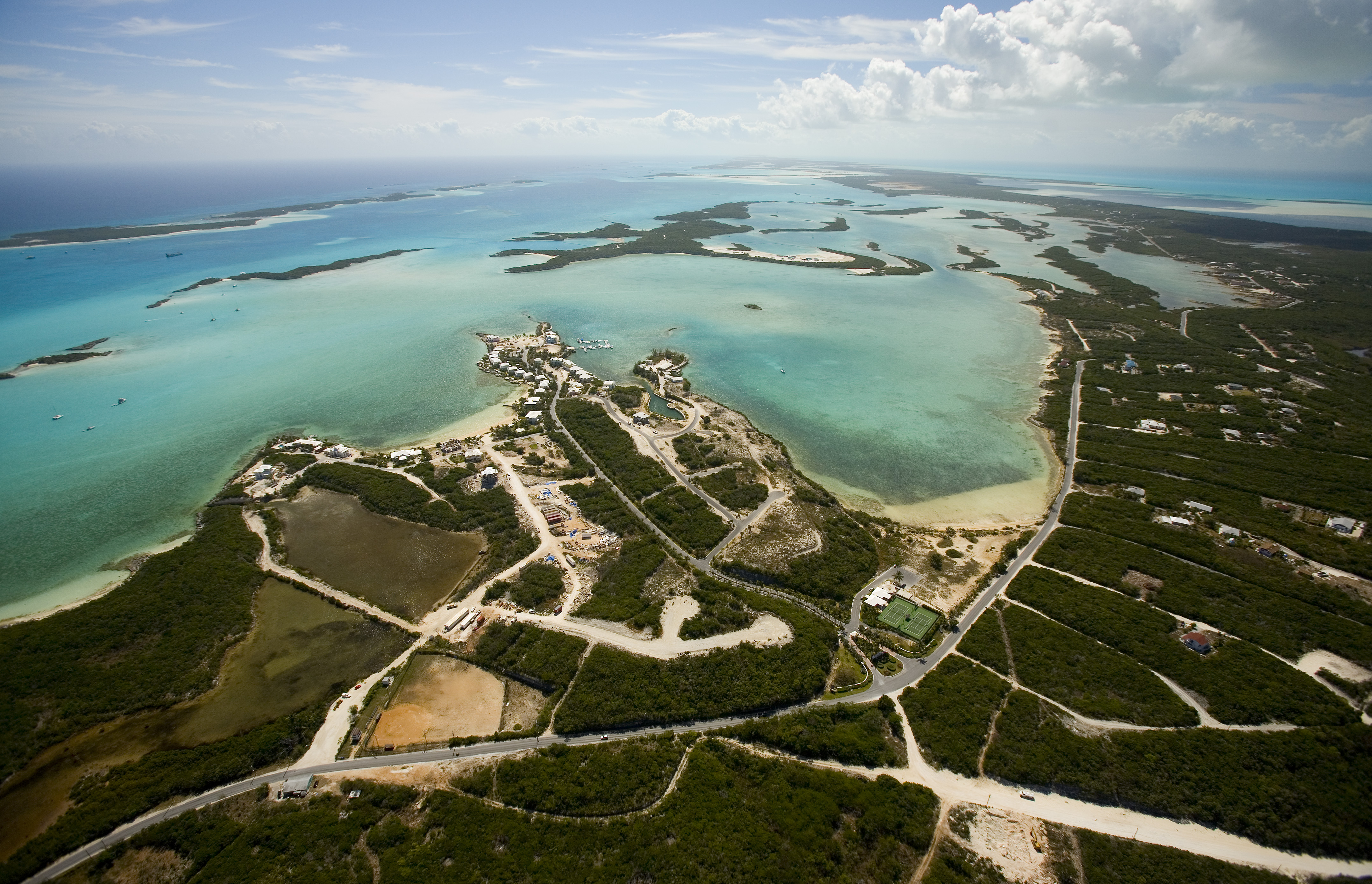 Direct Flight to the Bahamas Gives Travelers Unforgettable Opportunity